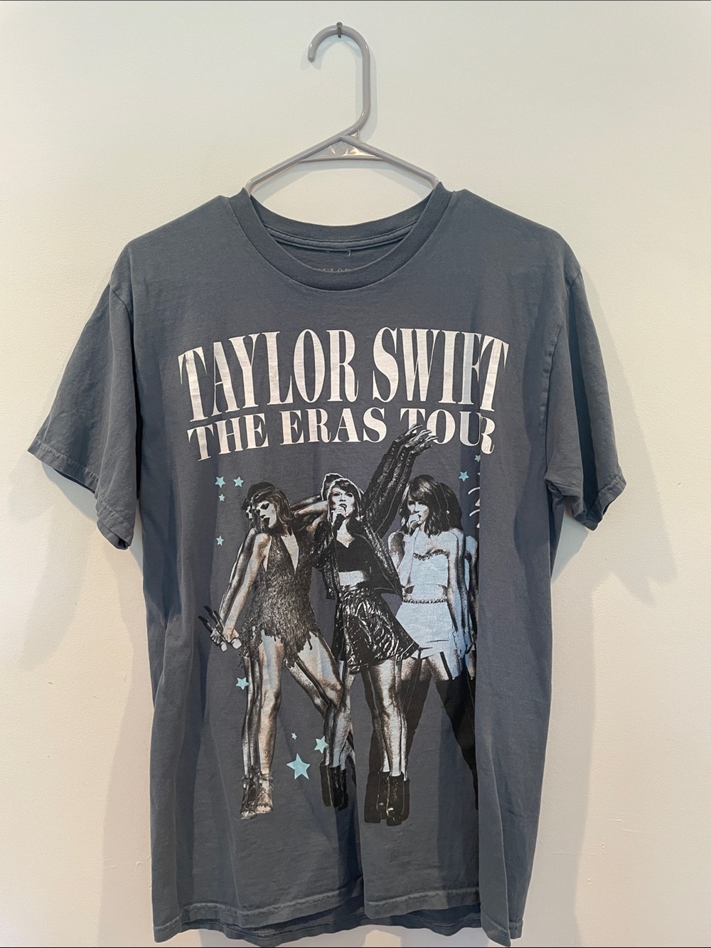 Taylor Swift Gray Graphic Tee
